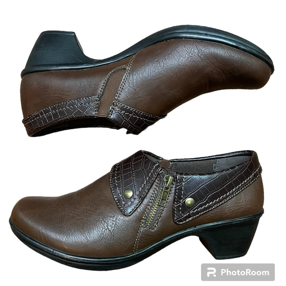 Easy Street Darcy Zipper Shootie